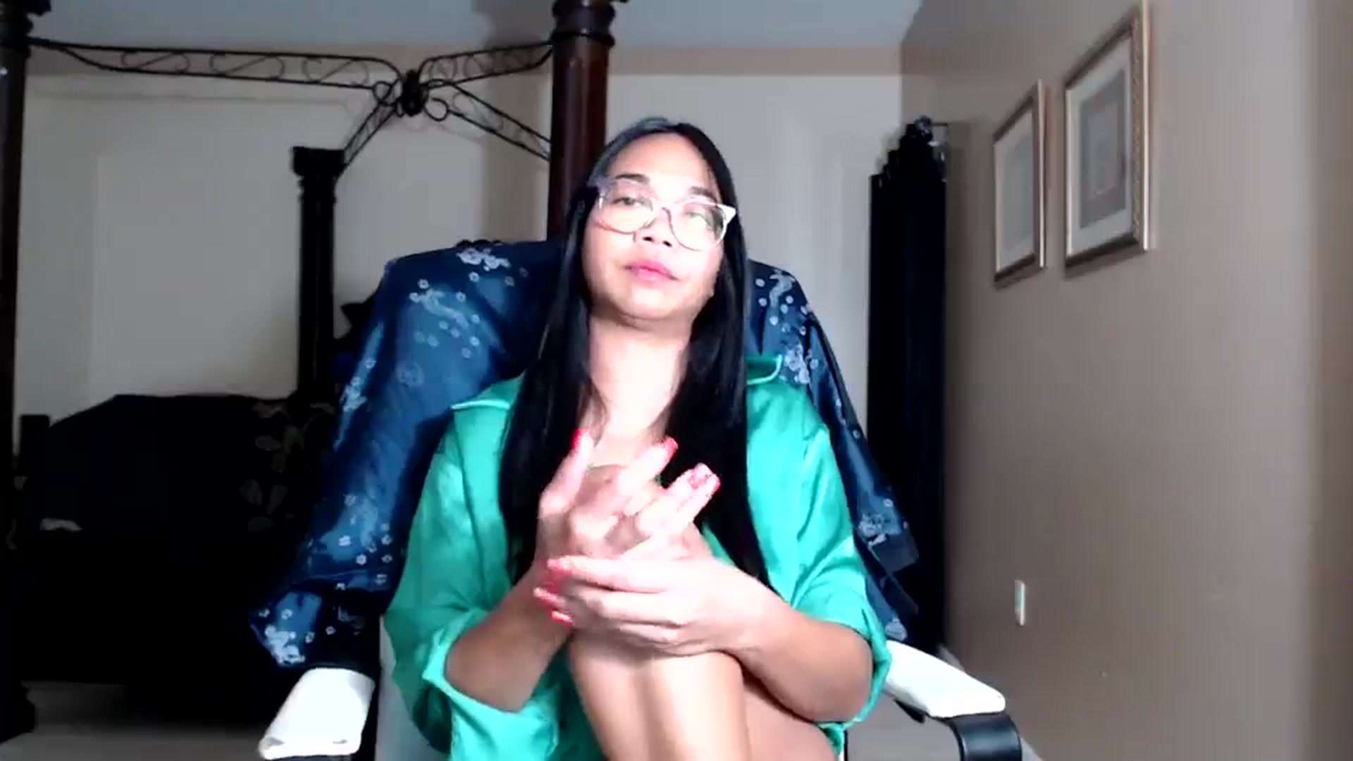 Gallery image thumbnail from Littlekai2030's myfreecams stream on, 02/27/2026, 02:03 image 10 of 20