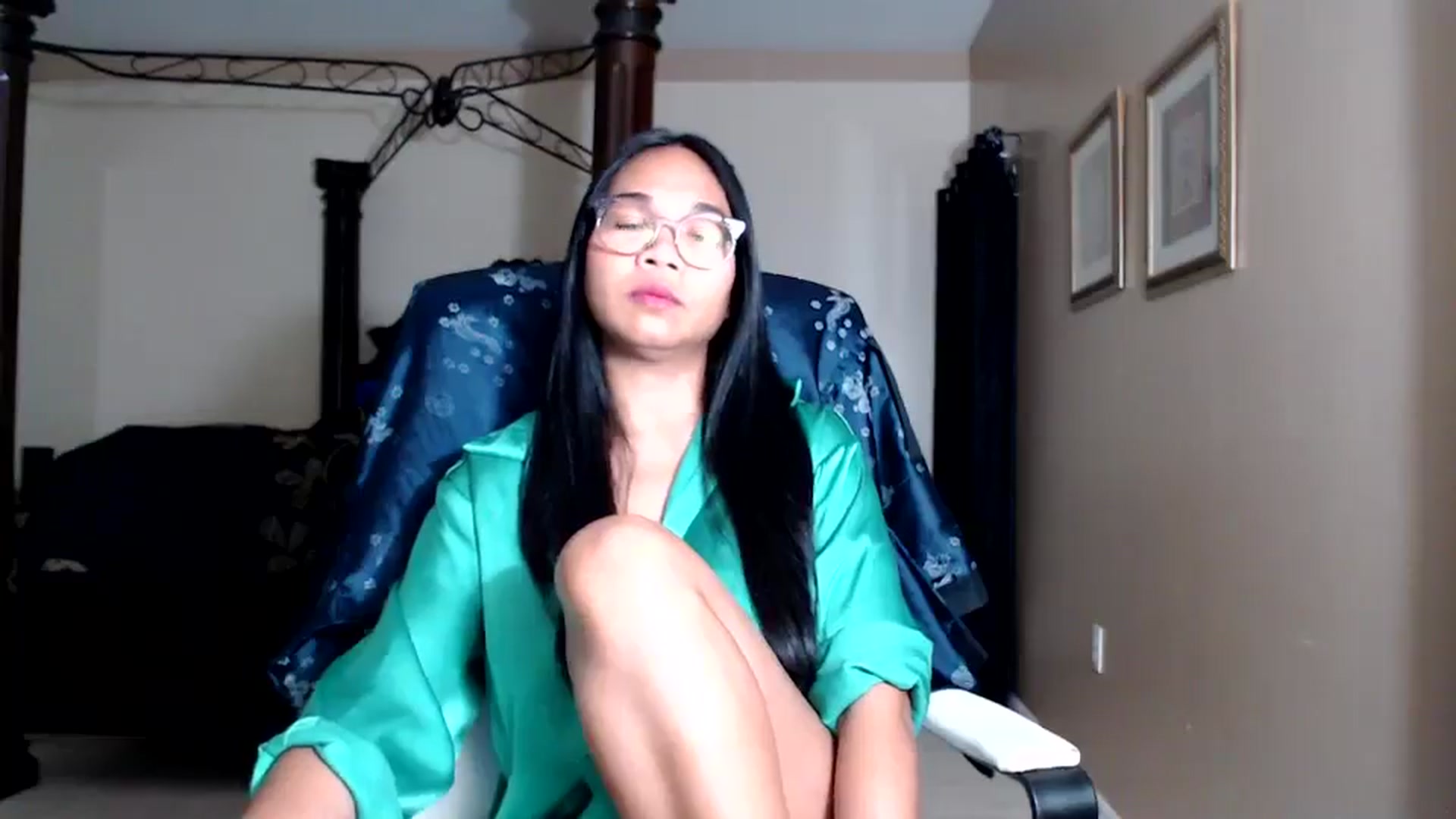 Gallery image thumbnail from Littlekai2030's myfreecams stream on, 02/27/2026, 02:03 image 11 of 20