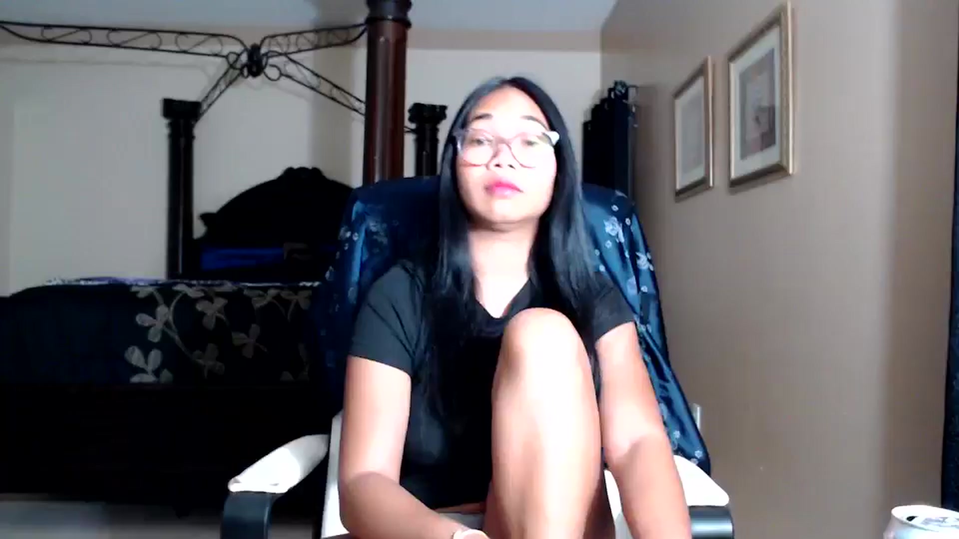 Gallery image thumbnail from Littlekai2030's myfreecams stream on, 03/04/2026, 04:43 image 1 of 20