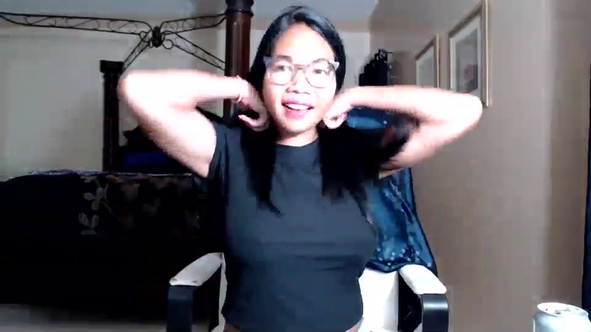 Gallery image thumbnail from Littlekai2030's myfreecams stream on, 03/04/2026, 04:43 image 13 of 20