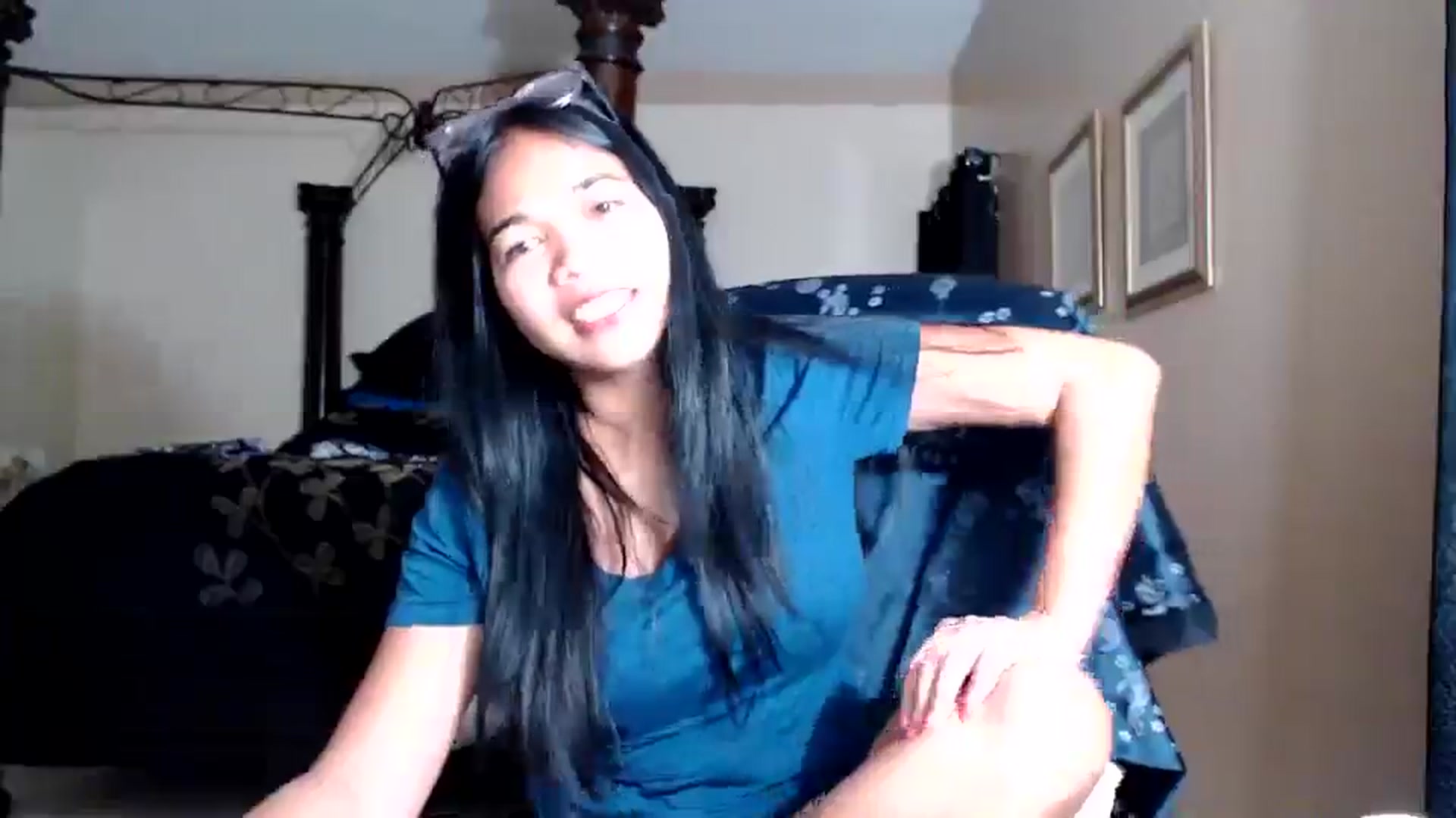 Gallery image thumbnail from Littlekai2030's myfreecams stream on, 03/11/2026, 03:22 image 20 of 20