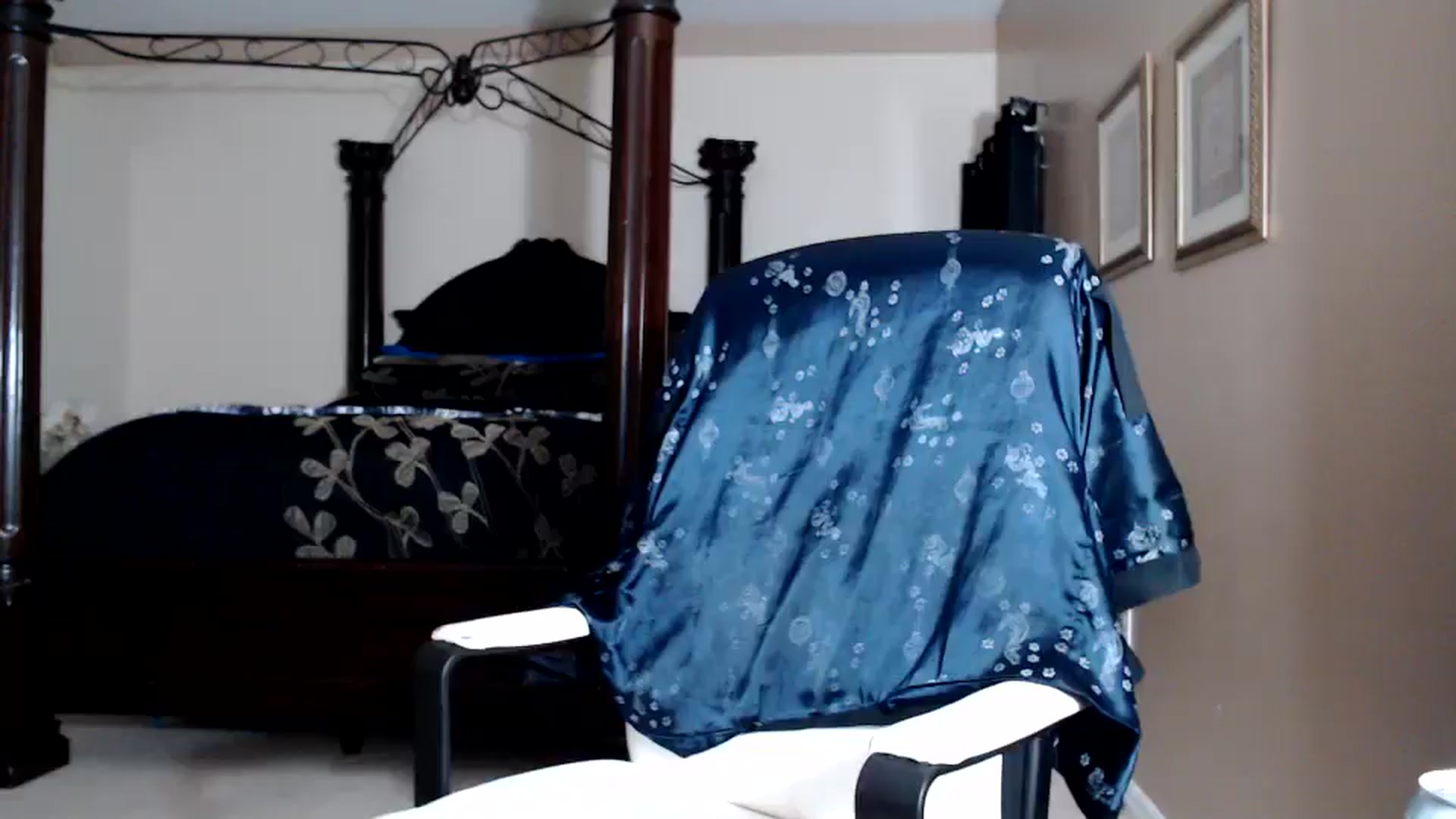 Gallery image thumbnail from Littlekai2030's myfreecams stream on, 03/12/2026, 03:14 image 13 of 20