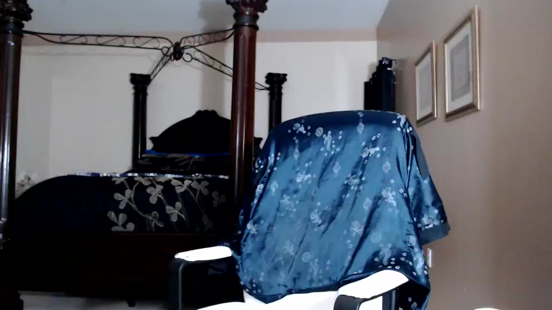 Gallery image thumbnail from Littlekai2030's myfreecams stream on, 03/12/2026, 03:14 image 20 of 20