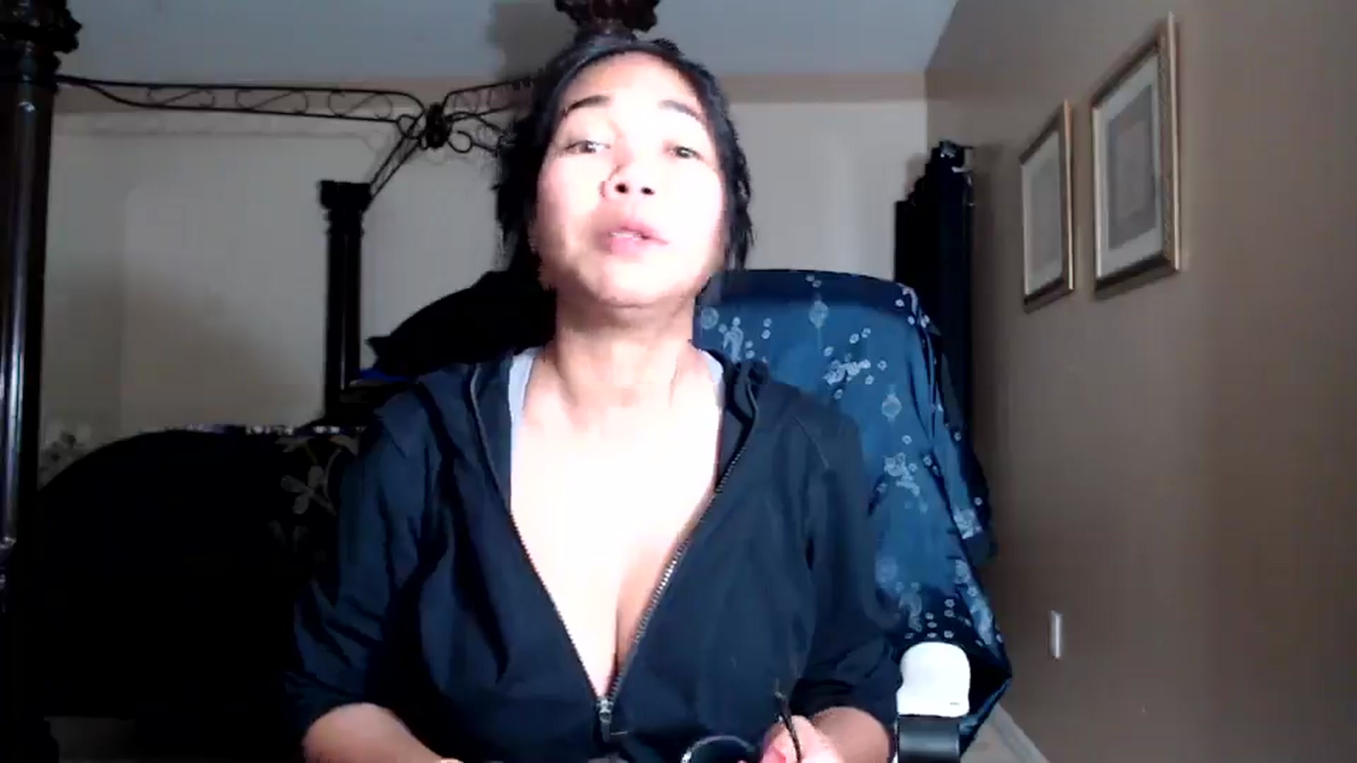 Gallery image thumbnail from Littlekai2030's myfreecams stream on, 03/12/2026, 03:14 image 19 of 20