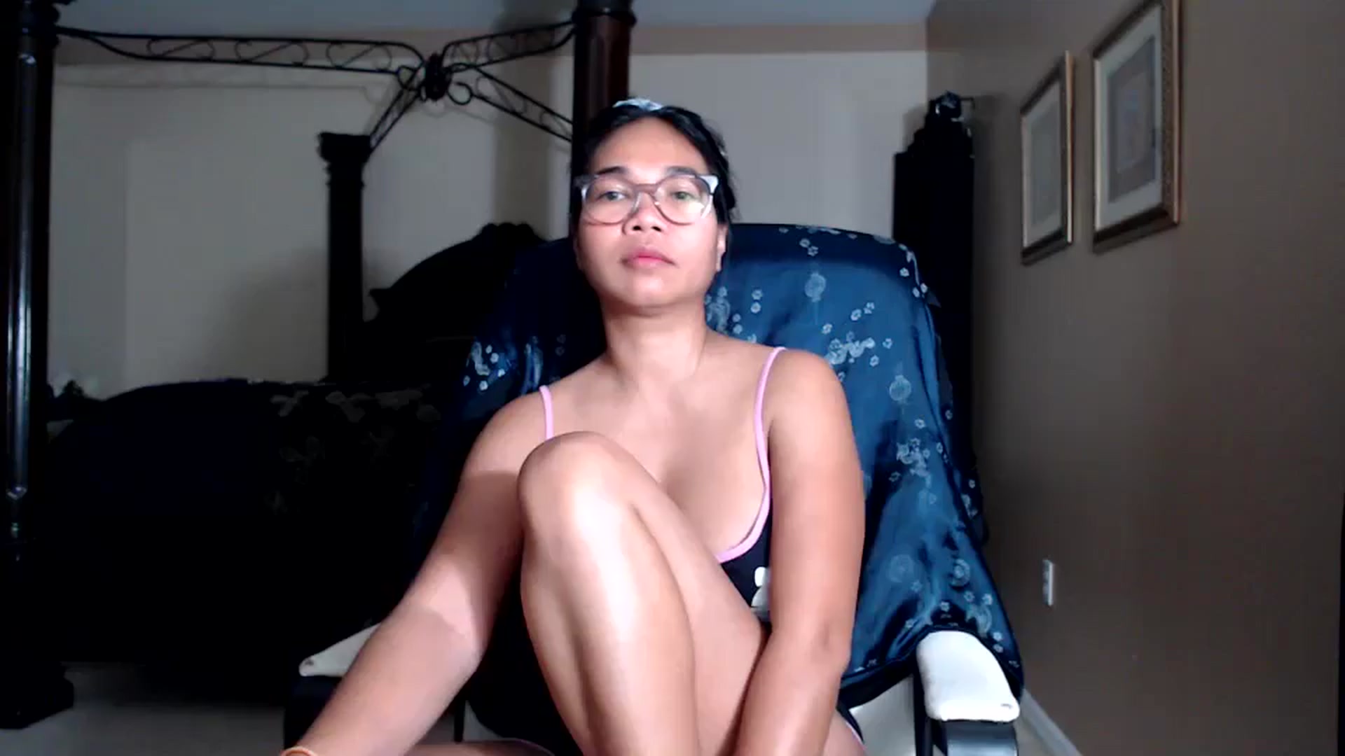 Gallery image thumbnail from Littlekai2030's myfreecams stream on, 03/13/2026, 03:17 image 1 of 20