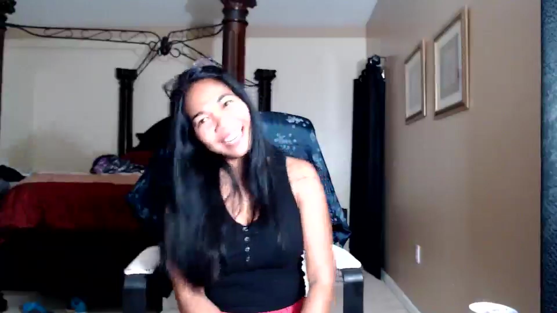 Gallery image thumbnail from Littlekai2030's myfreecams stream on, 03/15/2026, 23:07 image 10 of 20