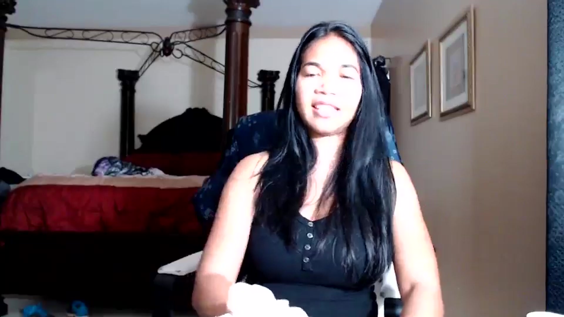 Gallery image thumbnail from Littlekai2030's myfreecams stream on, 03/15/2026, 23:07 image 12 of 20