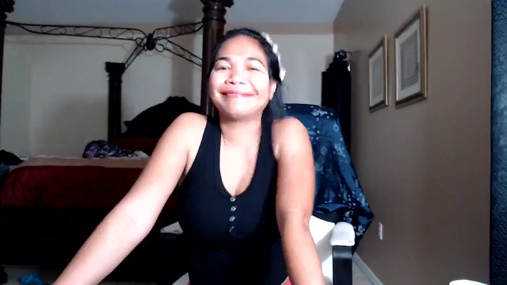 Gallery image thumbnail from Littlekai2030's myfreecams stream on, 03/15/2026, 23:07 image 14 of 20