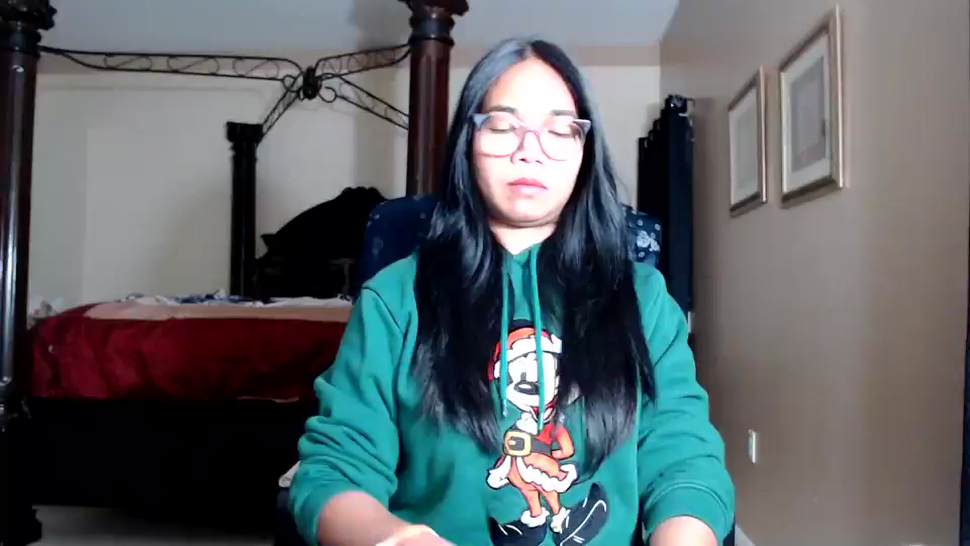 Gallery image thumbnail from Littlekai2030's myfreecams stream on, 03/18/2026, 03:48 image 3 of 20
