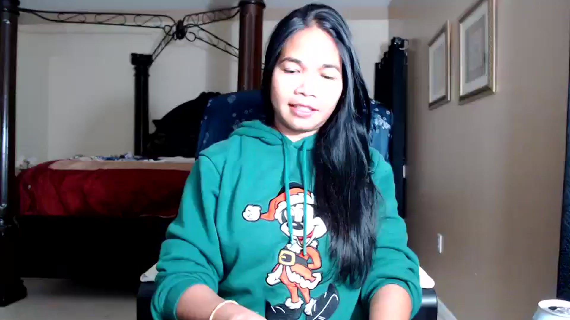 Gallery image thumbnail from Littlekai2030's myfreecams stream on, 03/18/2026, 03:48 image 15 of 20