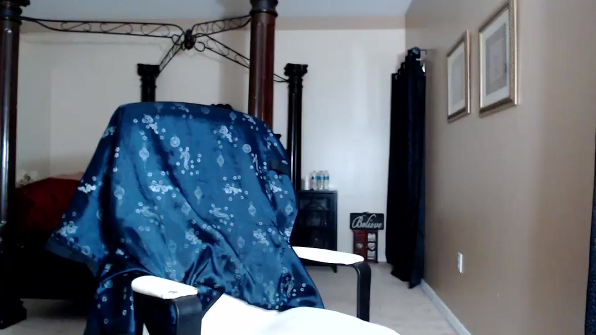 Gallery image thumbnail from Littlekai2030's myfreecams stream on, 03/20/2026, 02:59 image 4 of 20