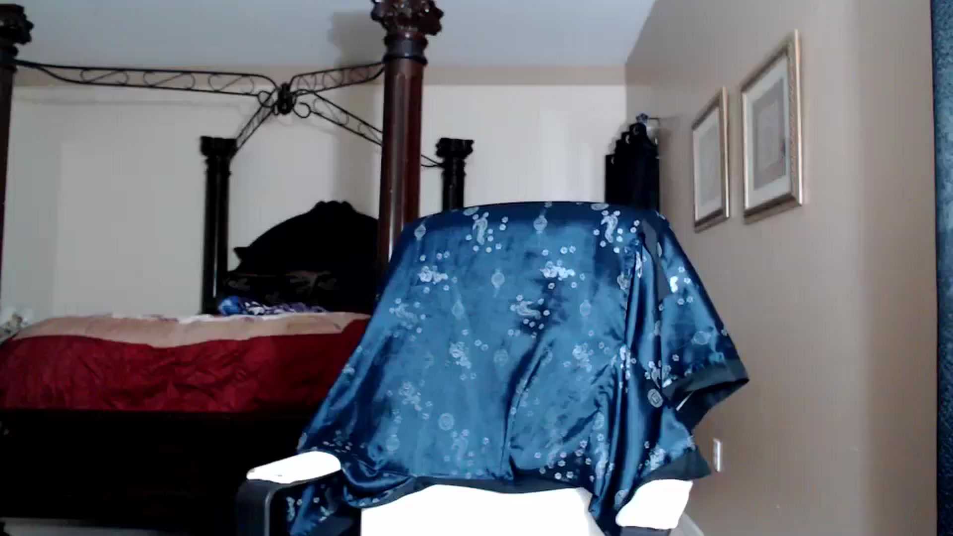 Gallery image thumbnail from Littlekai2030's myfreecams stream on, 03/24/2026, 04:12 image 18 of 20