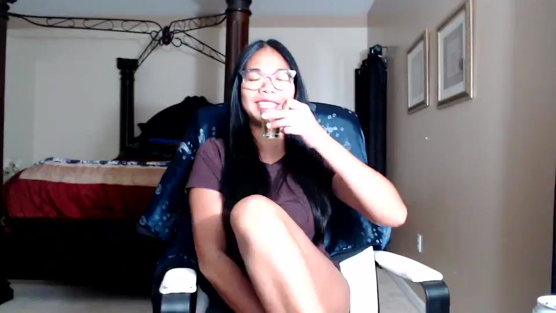 Gallery image thumbnail from Littlekai2030's myfreecams stream on, 03/29/2026, 02:05 image 12 of 20