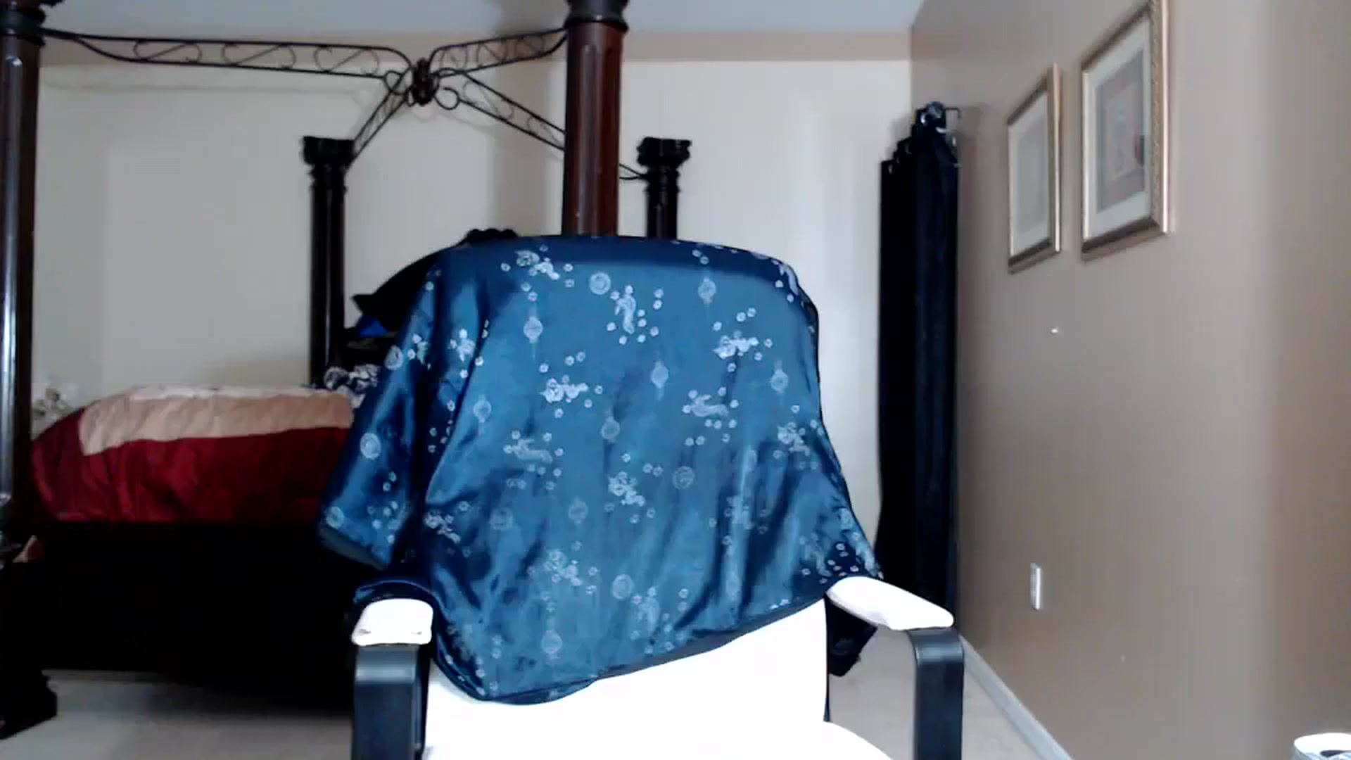 Gallery image thumbnail from Littlekai2030's myfreecams stream on, 03/30/2026, 01:46 image 18 of 20