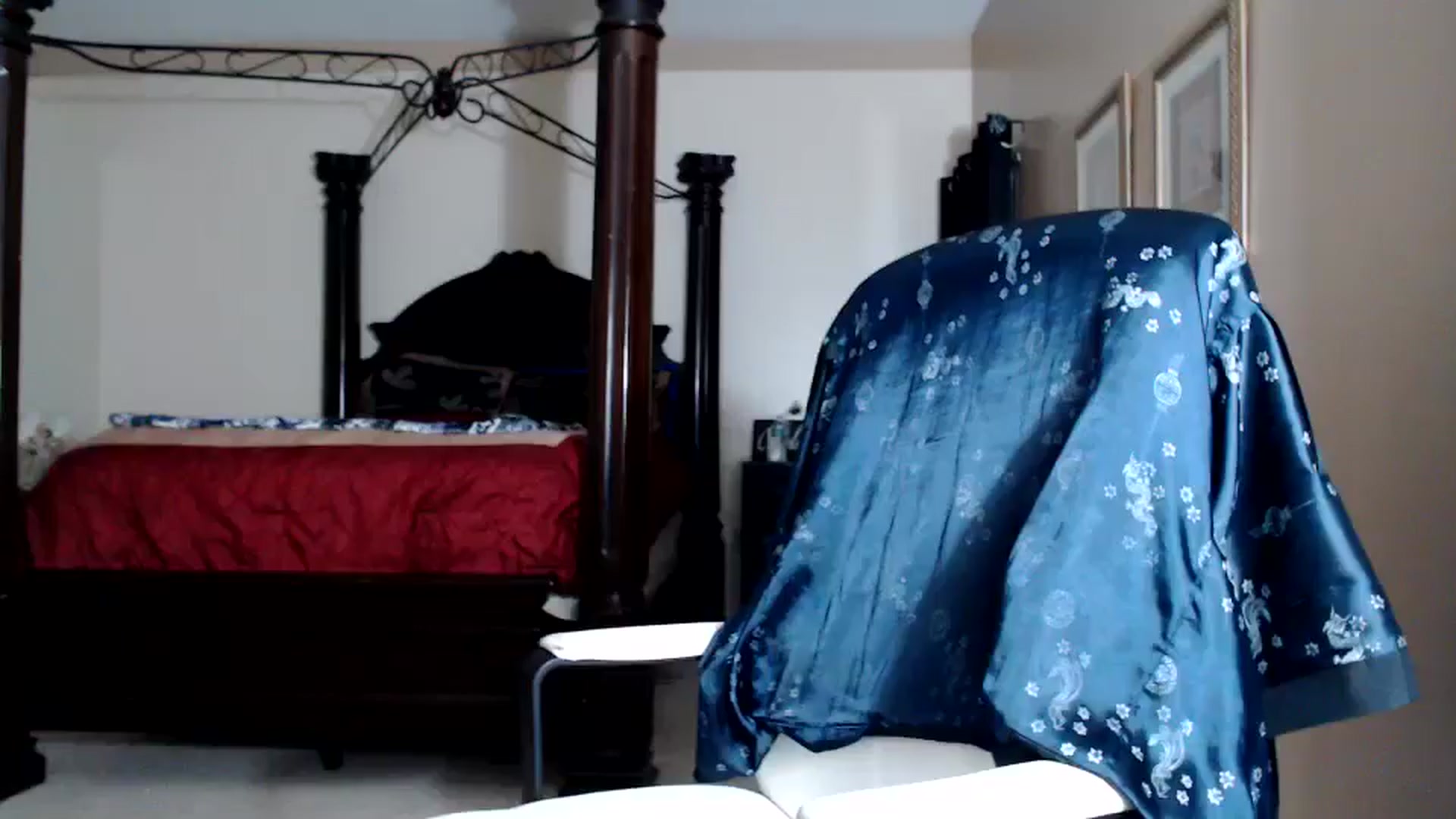 Gallery image thumbnail from Littlekai2030's myfreecams stream on, 04/02/2026, 03:14 image 14 of 20