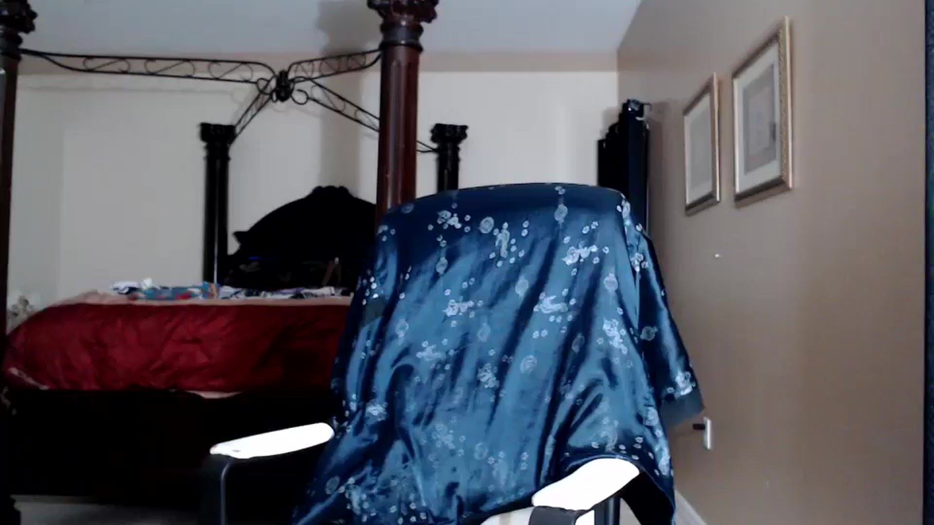 Gallery image thumbnail from Littlekai2030's myfreecams stream on, 04/03/2026, 03:01 image 3 of 20