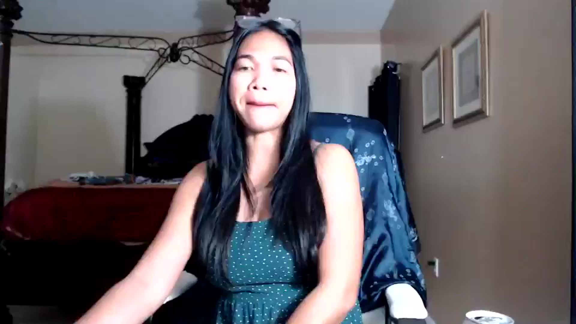 Gallery image thumbnail from Littlekai2030's myfreecams stream on, 04/03/2026, 03:01 image 17 of 20
