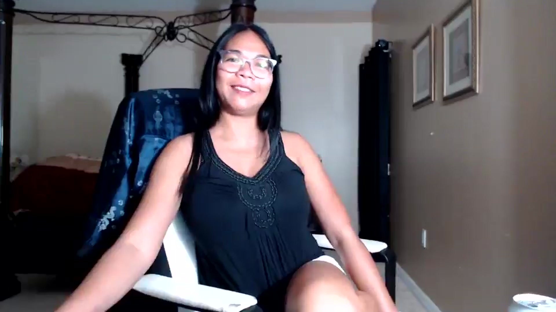 Gallery image thumbnail from Littlekai2030's myfreecams stream on, 04/05/2026, 04:27 image 6 of 20
