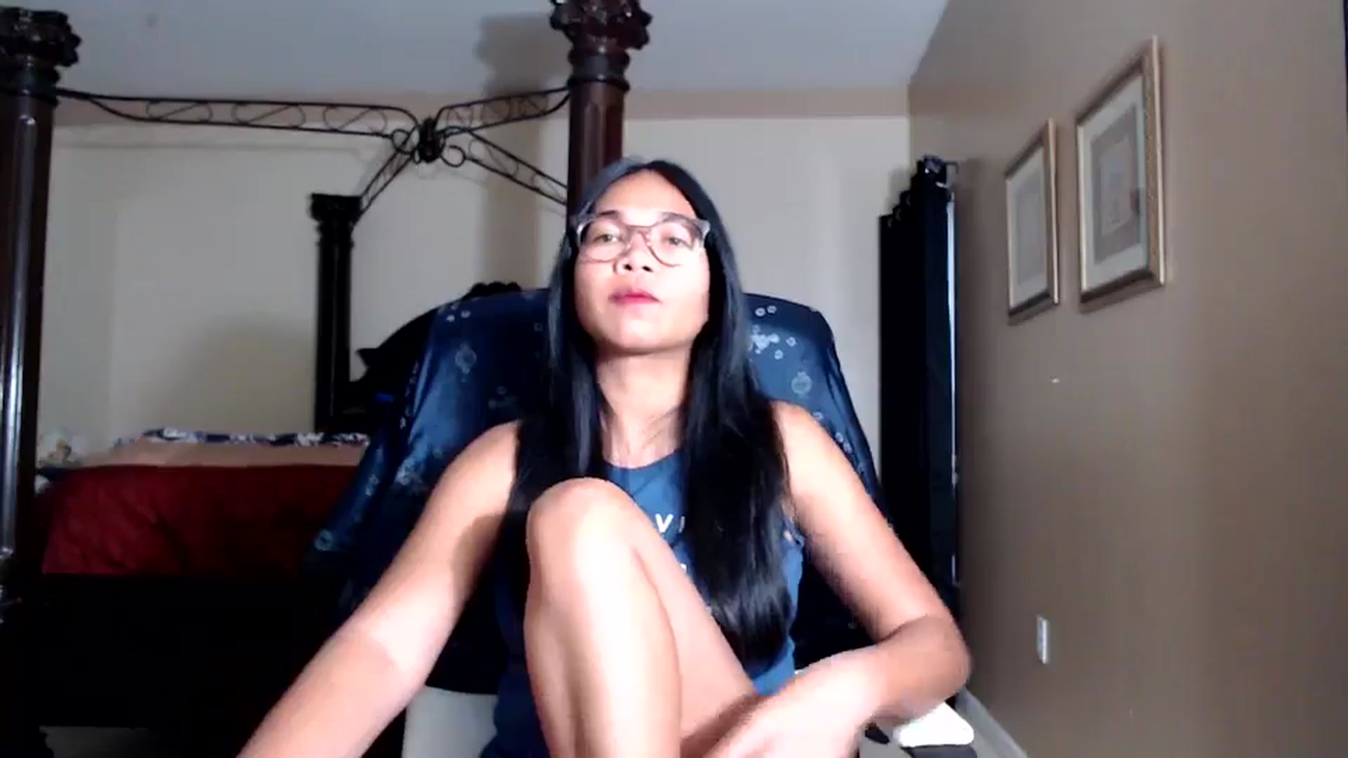 Gallery image thumbnail from Littlekai2030's myfreecams stream on, 04/08/2026, 24:00 image 4 of 20