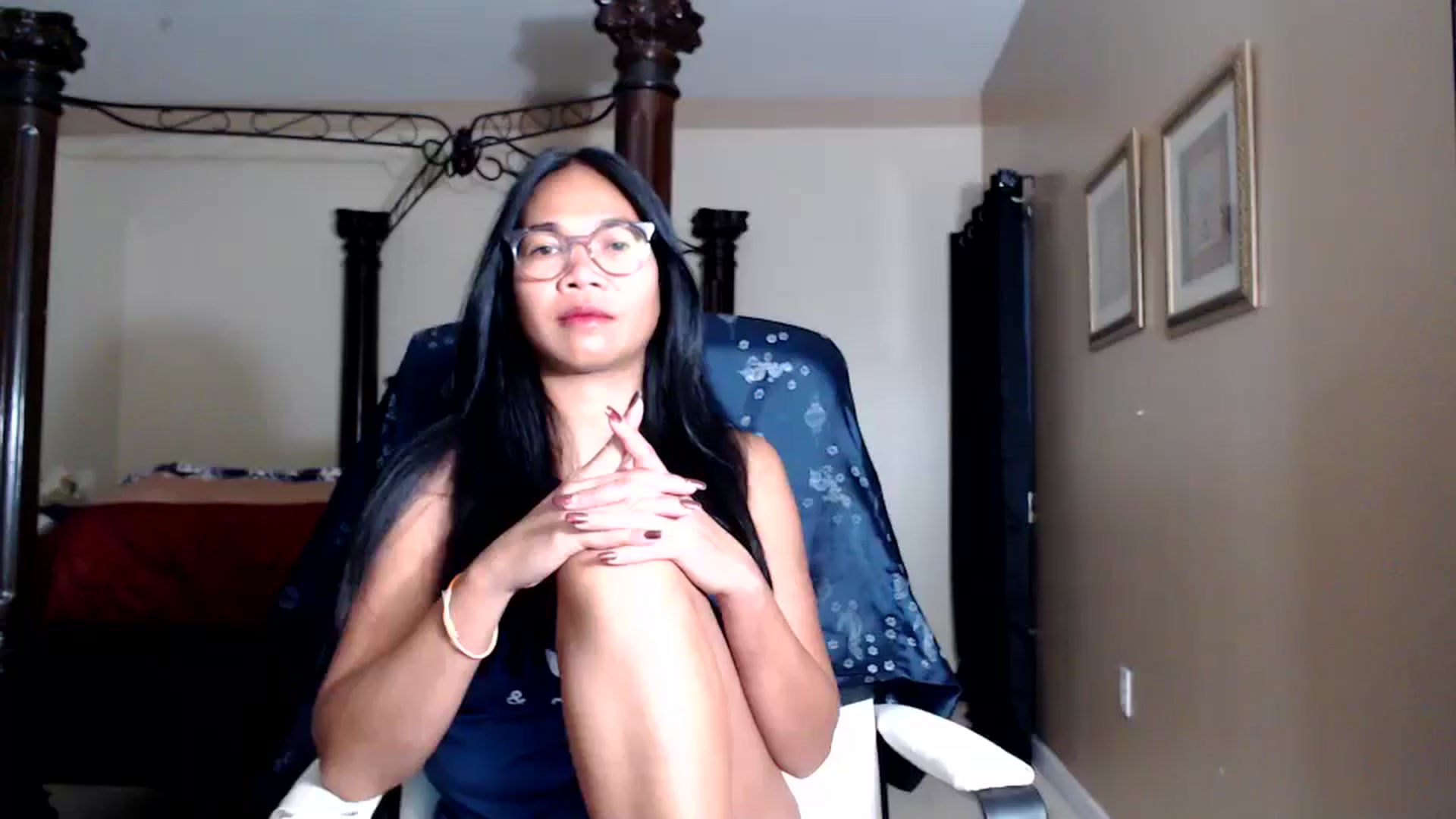 Gallery image thumbnail from Littlekai2030's myfreecams stream on, 04/08/2026, 24:00 image 18 of 20