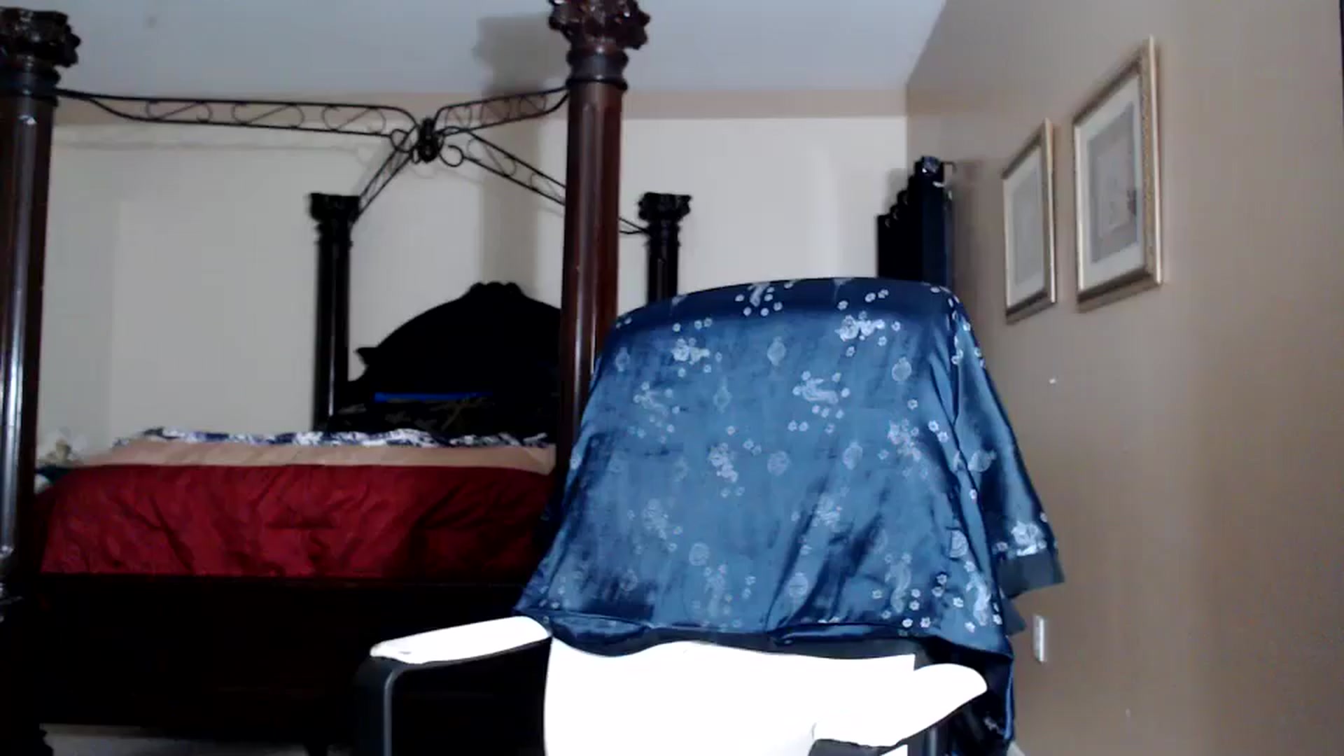 Gallery image thumbnail from Littlekai2030's myfreecams stream on, 04/08/2026, 24:00 image 20 of 20