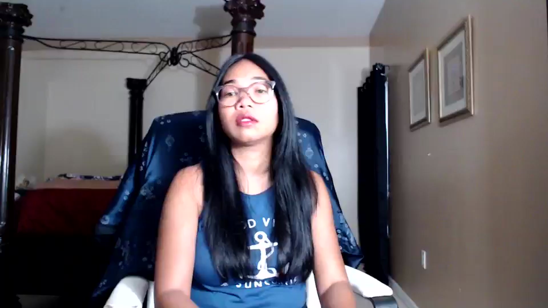 Gallery image thumbnail from Littlekai2030's myfreecams stream on, 04/08/2026, 24:00 image 1 of 20