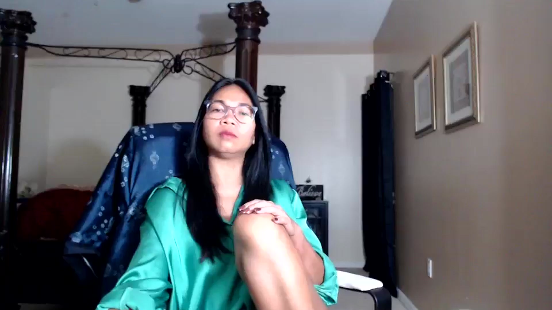 Gallery image thumbnail from Littlekai2030's myfreecams stream on, 04/09/2026, 24:00 image 19 of 20