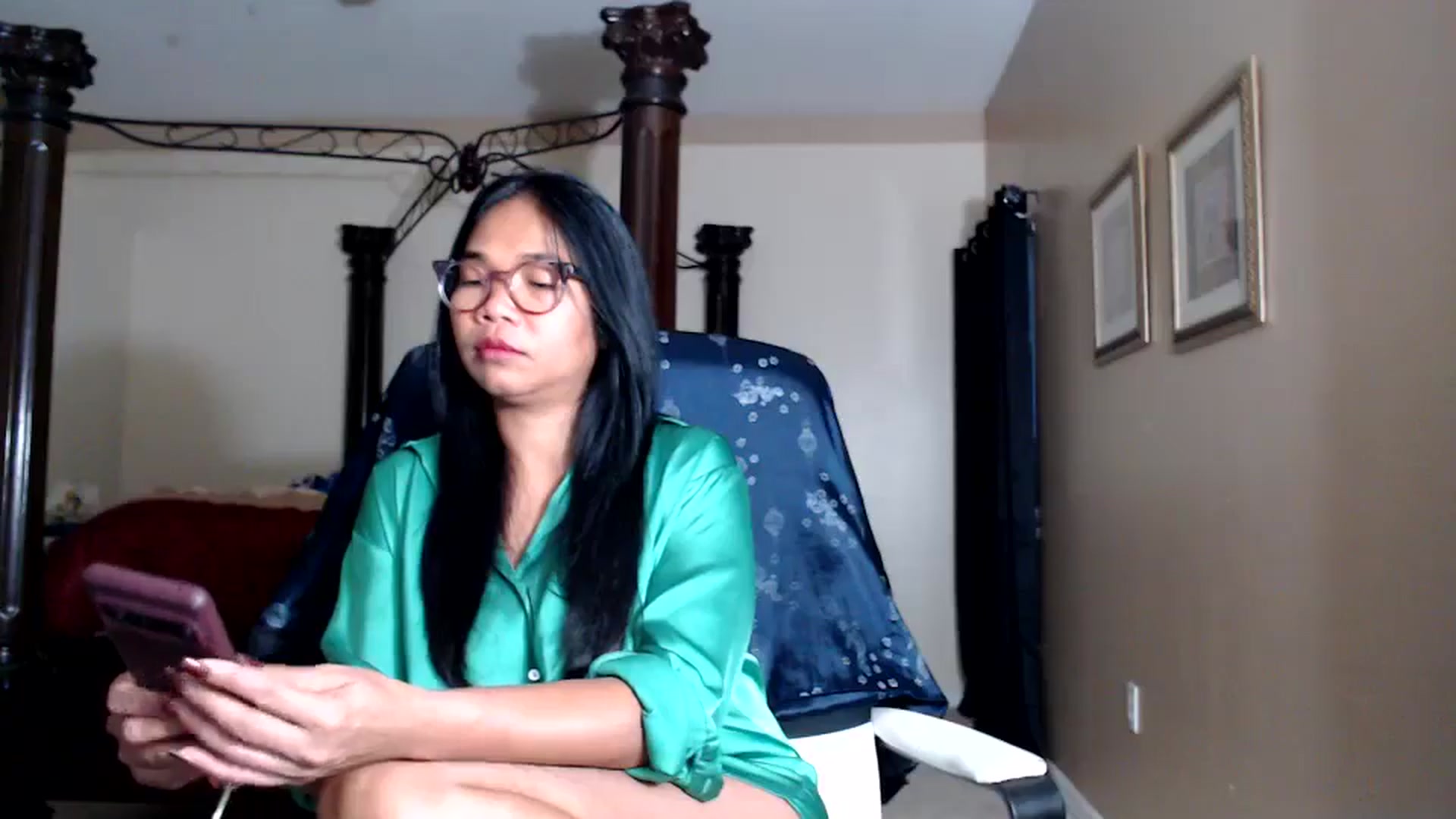Gallery image thumbnail from Littlekai2030's myfreecams stream on, 04/09/2026, 24:00 image 8 of 20