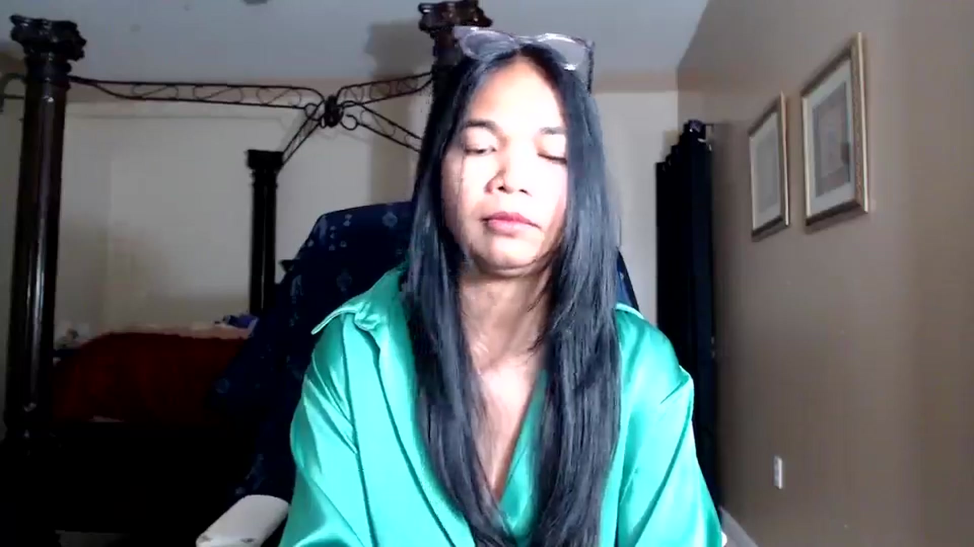 Gallery image thumbnail from Littlekai2030's myfreecams stream on, 04/09/2026, 02:26 image 18 of 20