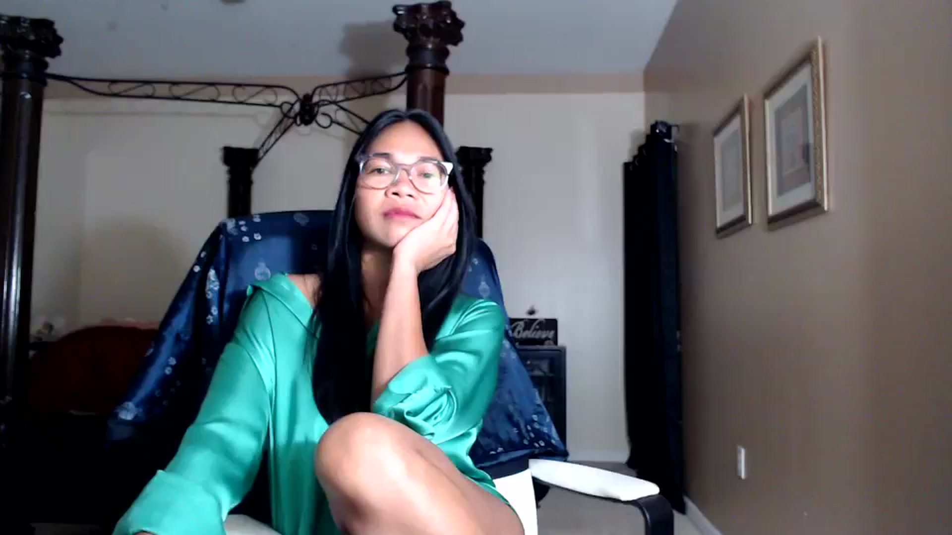 Gallery image thumbnail from Littlekai2030's myfreecams stream on, 04/09/2026, 02:26 image 1 of 20