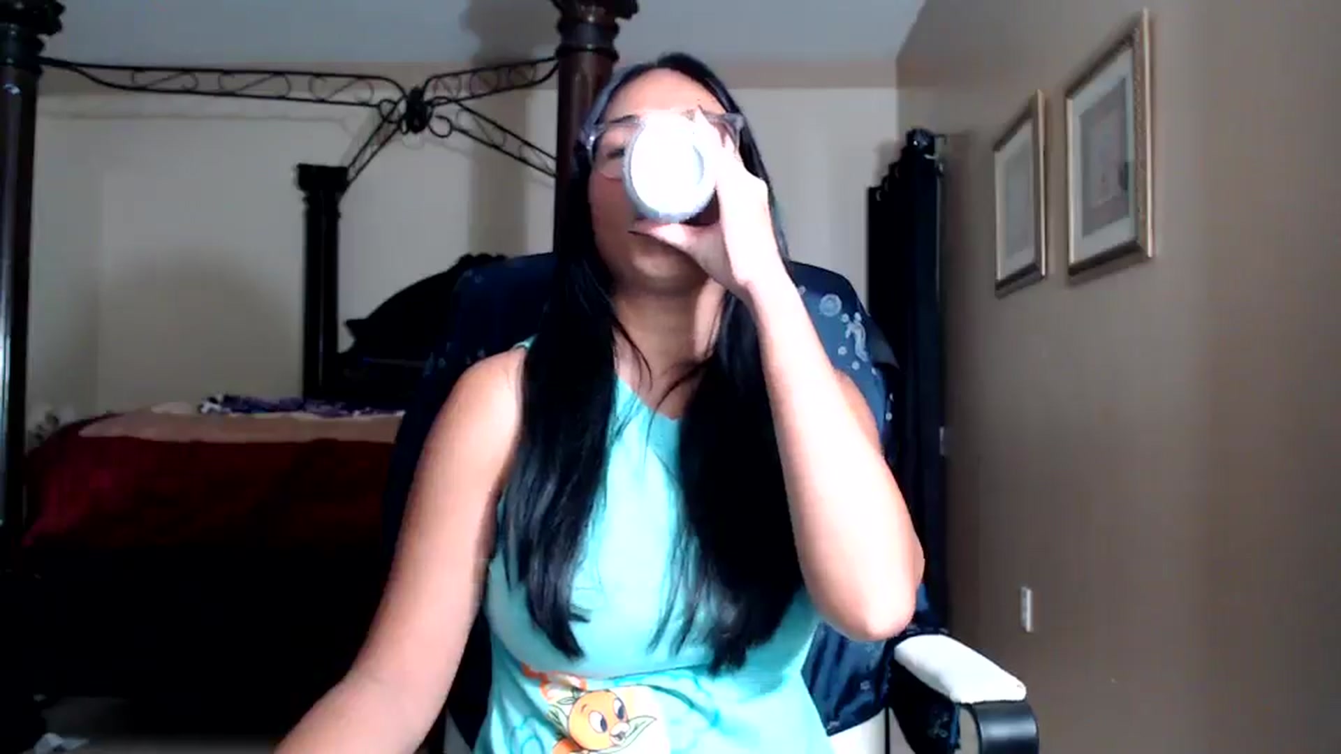 Gallery image thumbnail from Littlekai2030's myfreecams stream on, 04/10/2026, 03:29 image 13 of 20