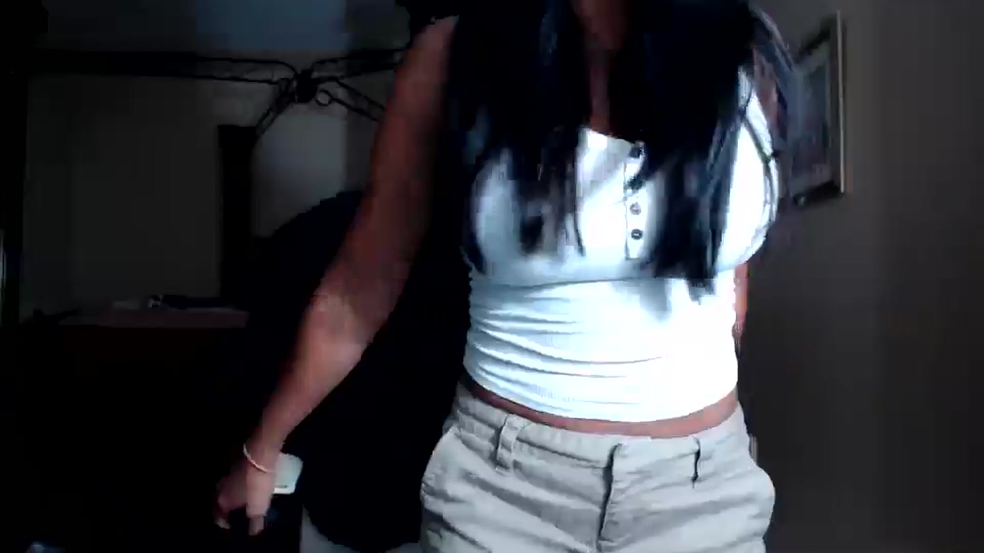Gallery image thumbnail from Littlekai2030's myfreecams stream on, 04/10/2026, 03:29 image 4 of 20