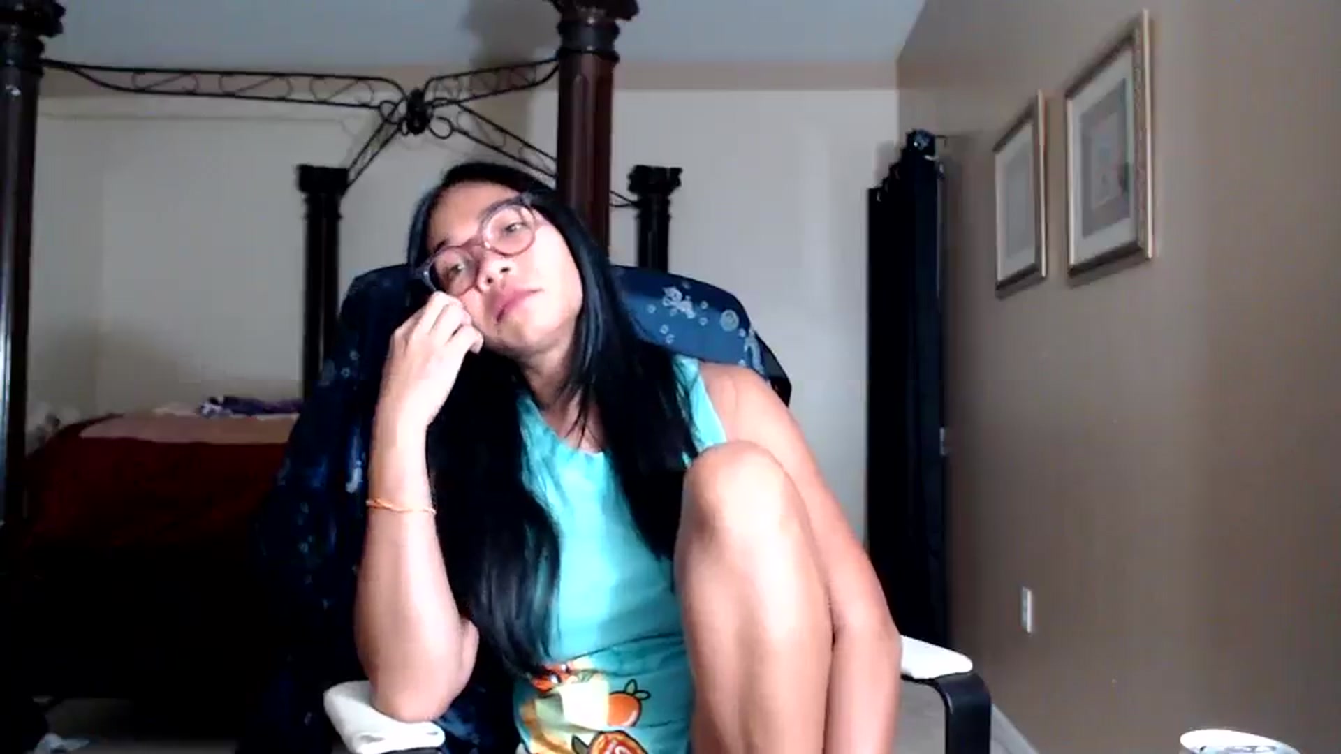 Gallery image thumbnail from Littlekai2030's myfreecams stream on, 04/10/2026, 03:29 image 11 of 20