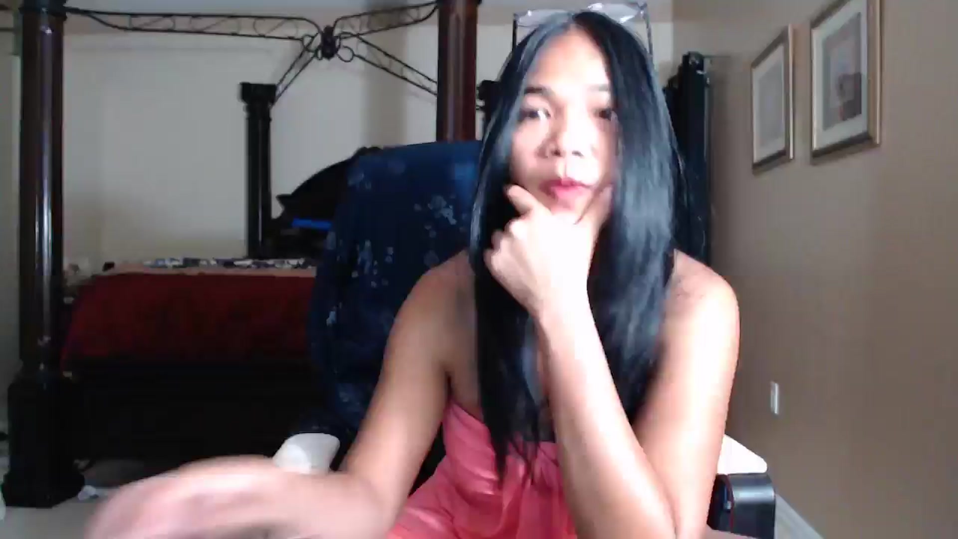 Gallery image thumbnail from Littlekai2030's myfreecams stream on, 04/12/2026, 04:08 image 1 of 20