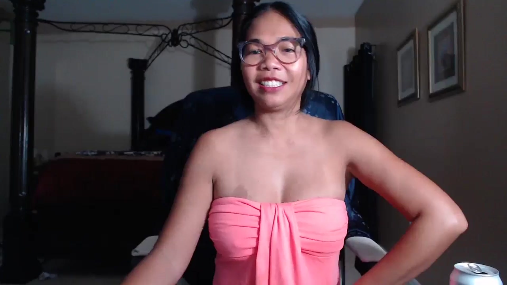 Gallery image thumbnail from Littlekai2030's myfreecams stream on, 04/12/2026, 04:08 image 9 of 20