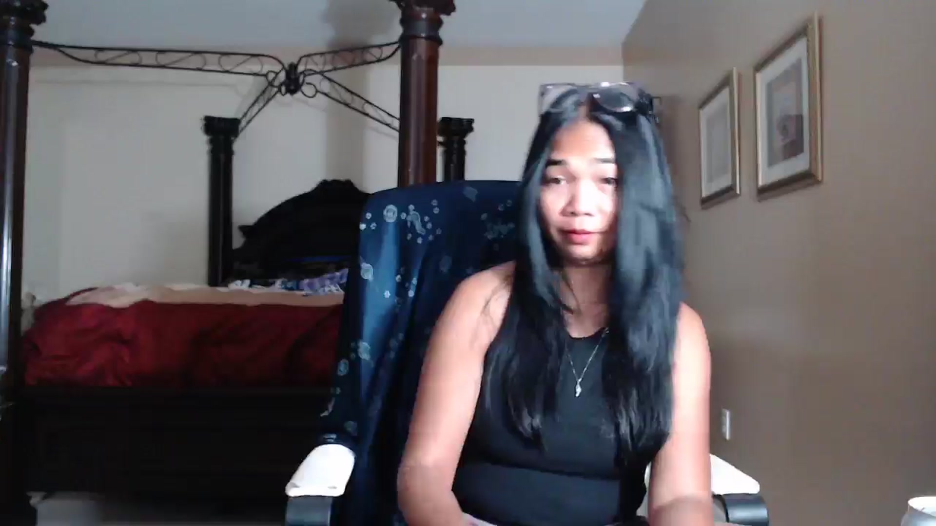 Gallery image thumbnail from Littlekai2030's myfreecams stream on, 04/13/2026, 03:37 image 3 of 20