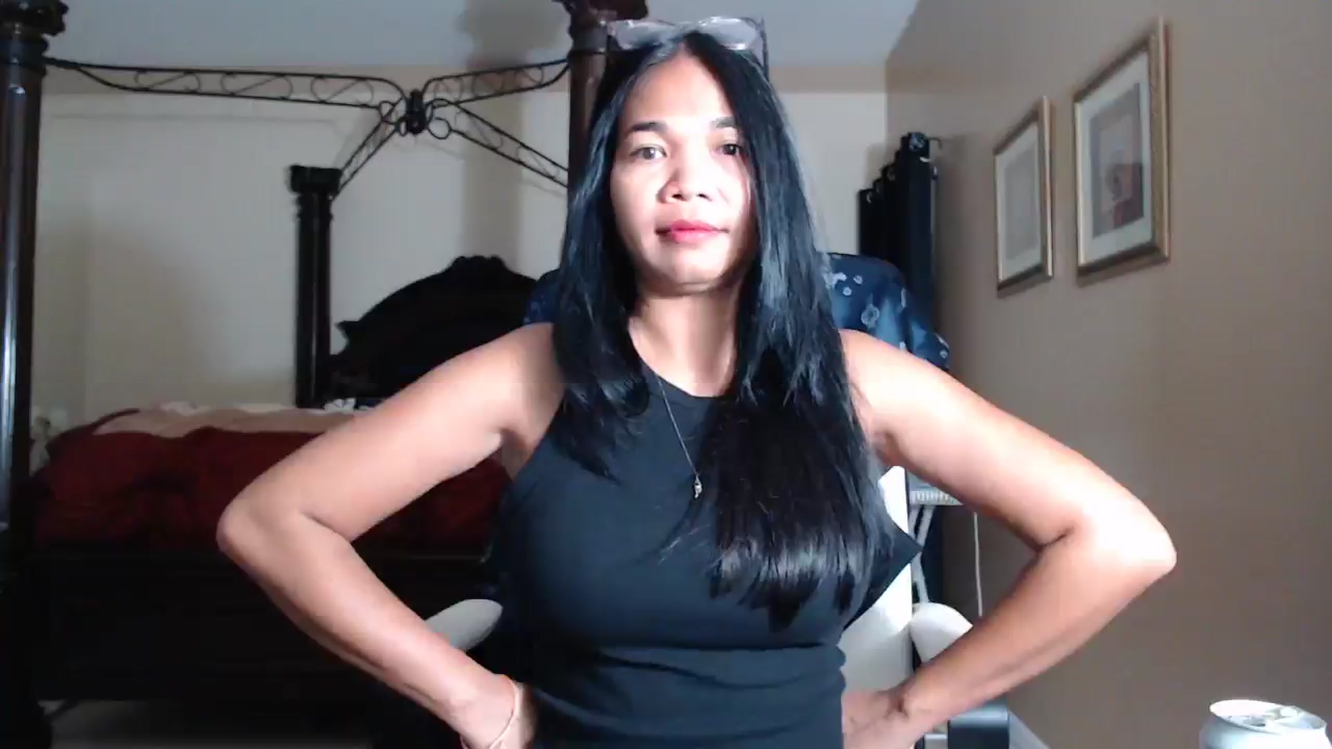 Gallery image thumbnail from Littlekai2030's myfreecams stream on, 04/13/2026, 03:37 image 8 of 20