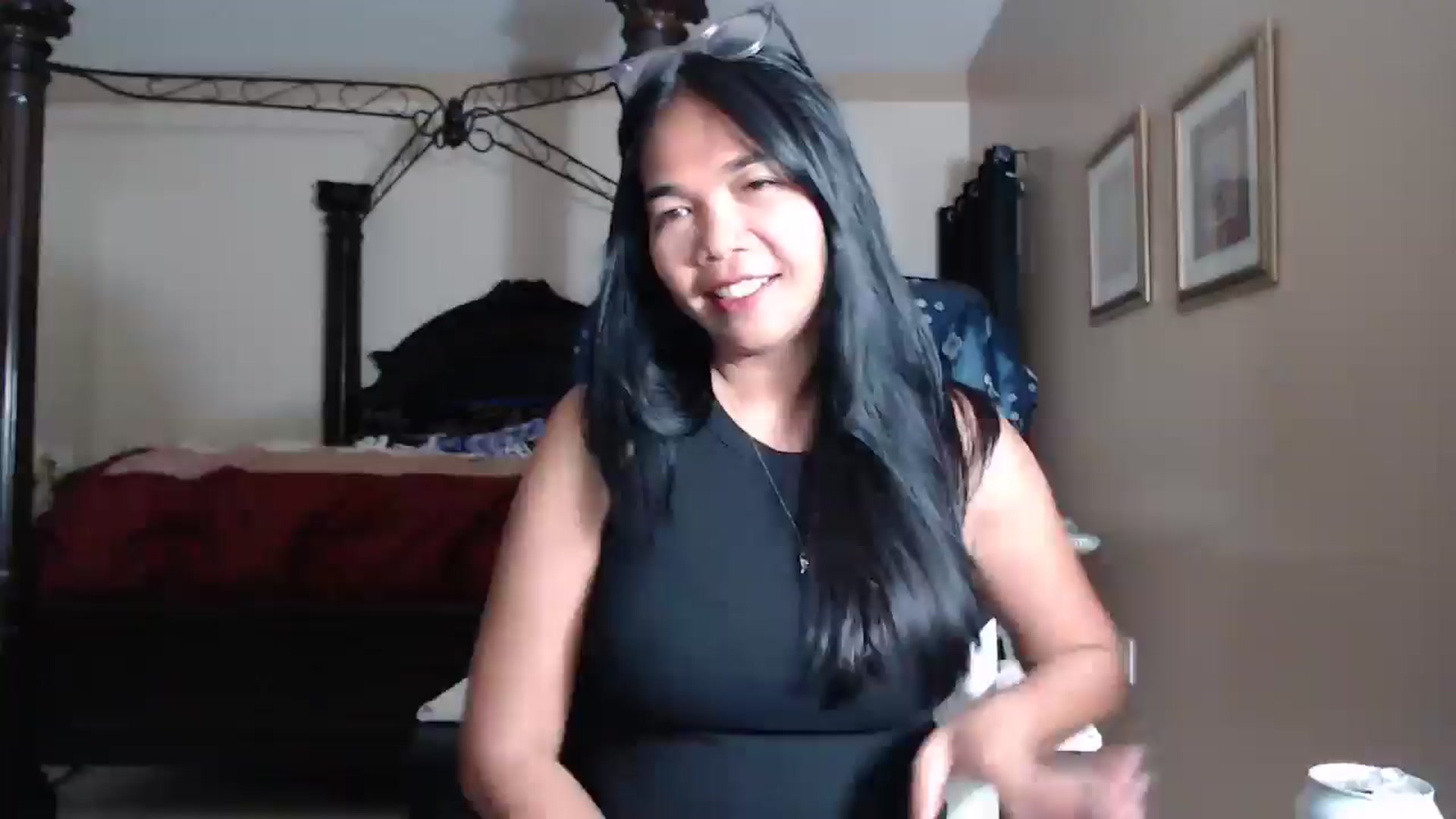 Gallery image thumbnail from Littlekai2030's myfreecams stream on, 04/13/2026, 03:37 image 7 of 20