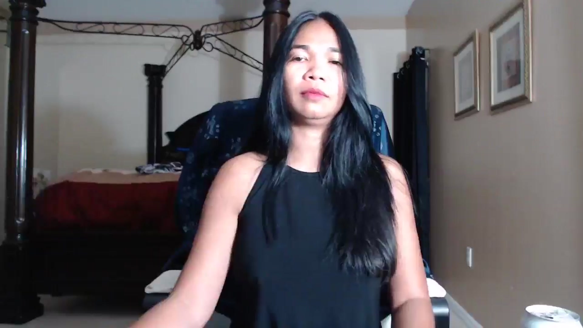 Gallery image thumbnail from Littlekai2030's myfreecams stream on, 04/17/2026, 03:23 image 8 of 20