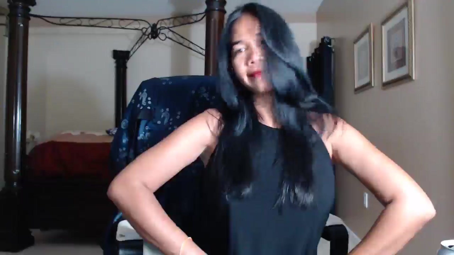 Gallery image thumbnail from Littlekai2030's myfreecams stream on, 04/17/2026, 03:23 image 5 of 20