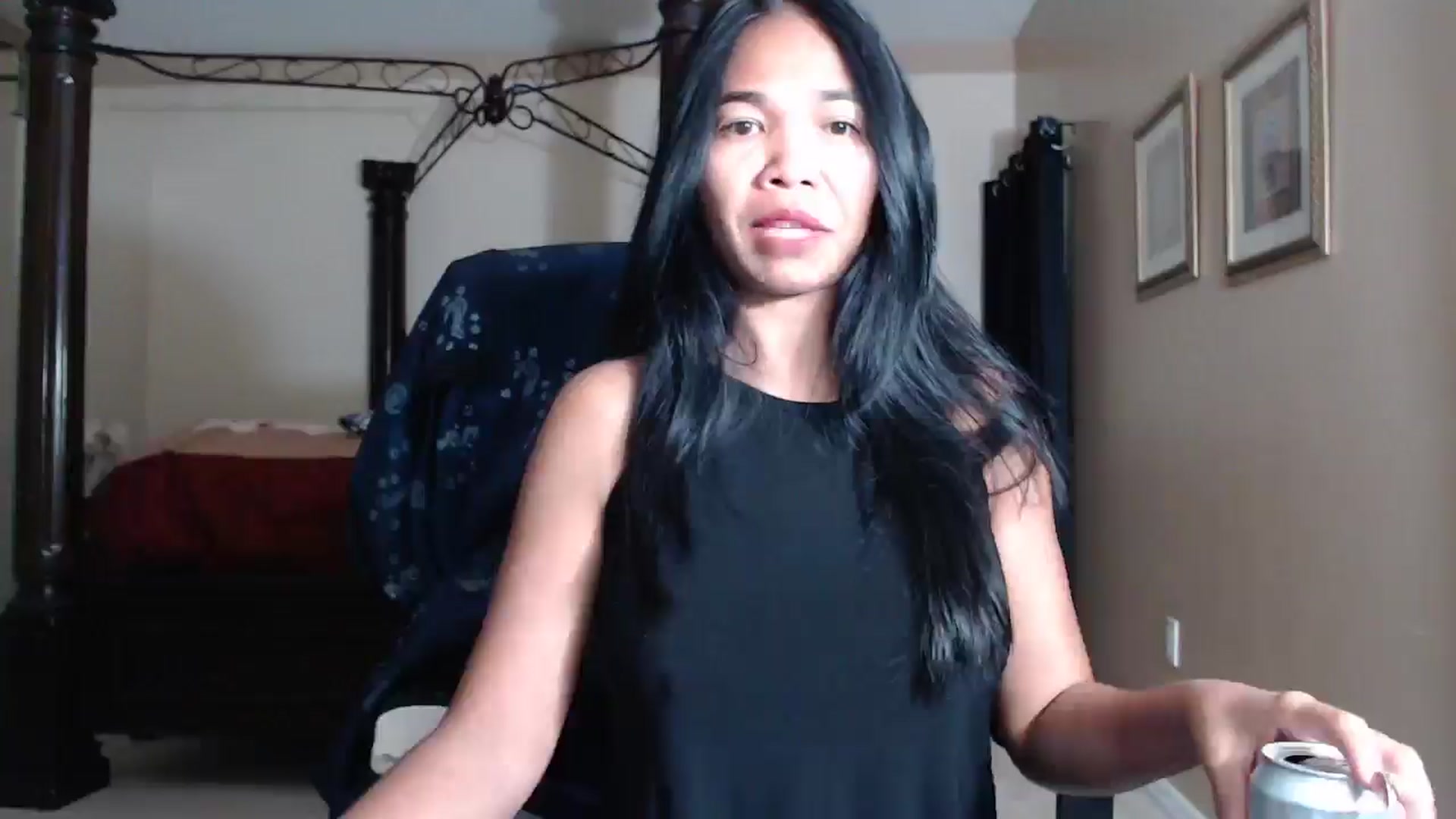 Gallery image thumbnail from Littlekai2030's myfreecams stream on, 04/17/2026, 03:23 image 3 of 20