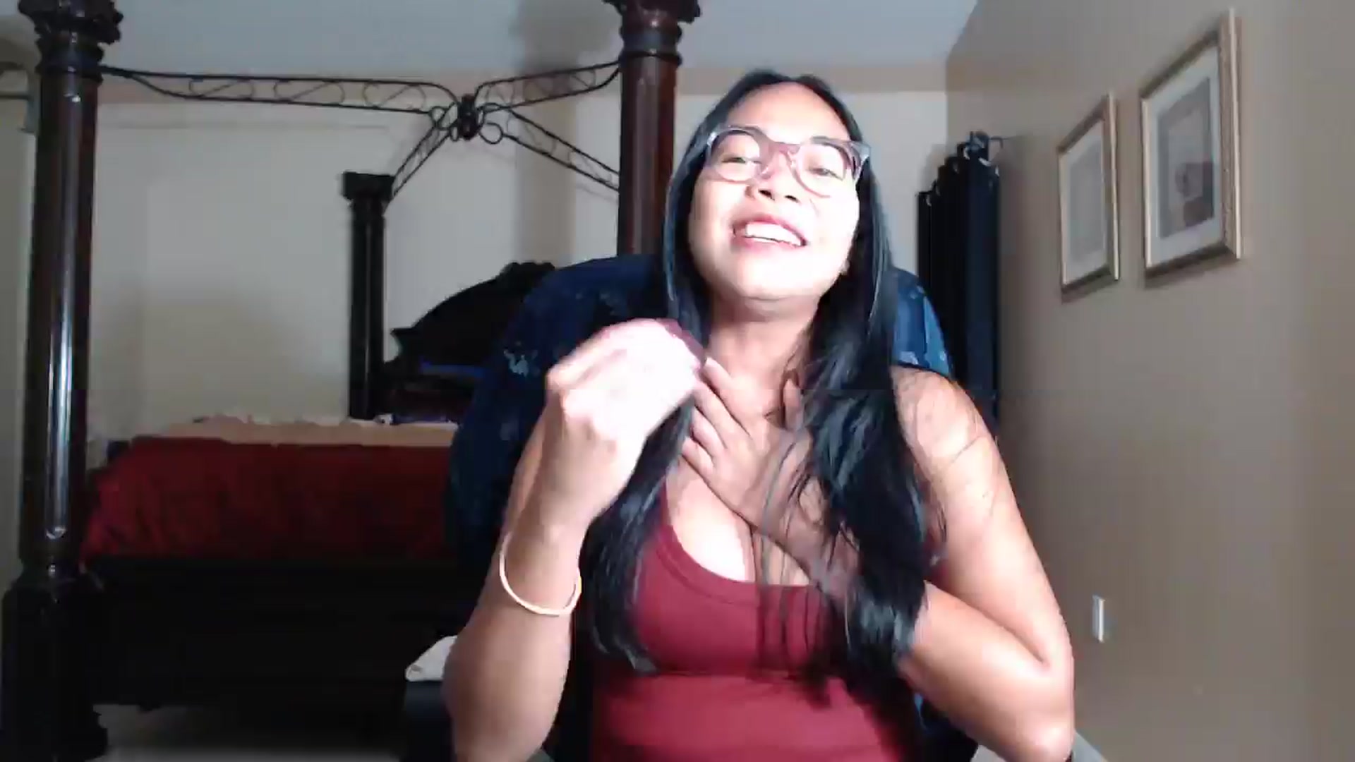 Gallery image thumbnail from Littlekai2030's myfreecams stream on, 04/19/2026, 02:14 image 7 of 20