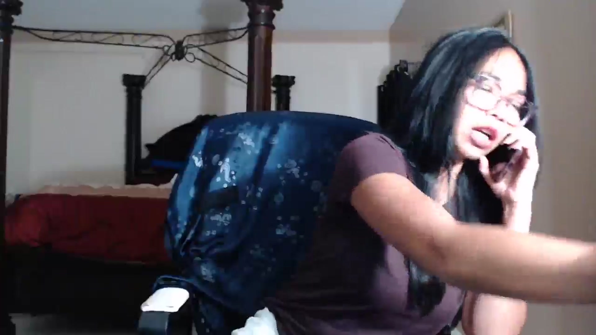 Gallery image thumbnail from Littlekai2030's myfreecams stream on, 04/20/2026, 03:30 image 4 of 20