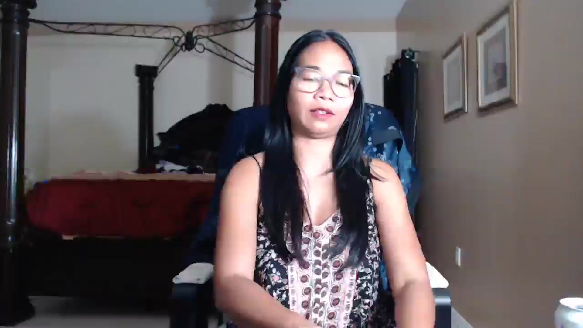 Gallery image thumbnail from Littlekai2030's myfreecams stream on, 04/22/2026, 03:53 image 7 of 20