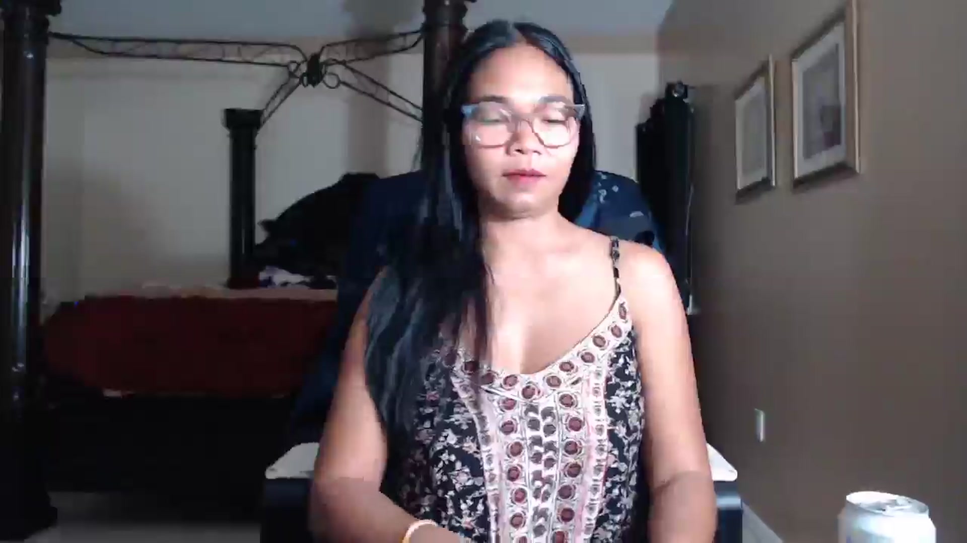 Gallery image thumbnail from Littlekai2030's myfreecams stream on, 04/22/2026, 03:53 image 15 of 20