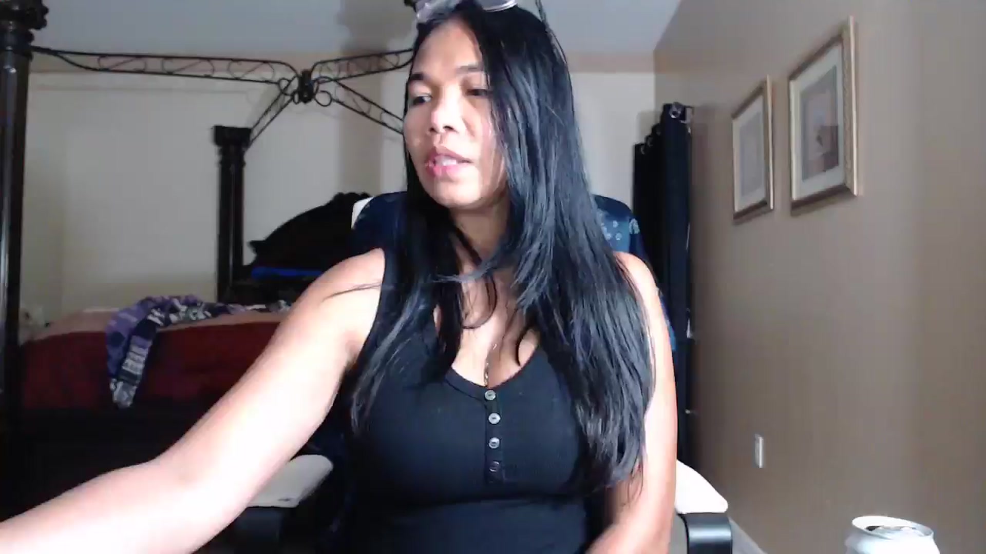 Gallery image thumbnail from Littlekai2030's myfreecams stream on, 04/27/2026, 01:39 image 5 of 20