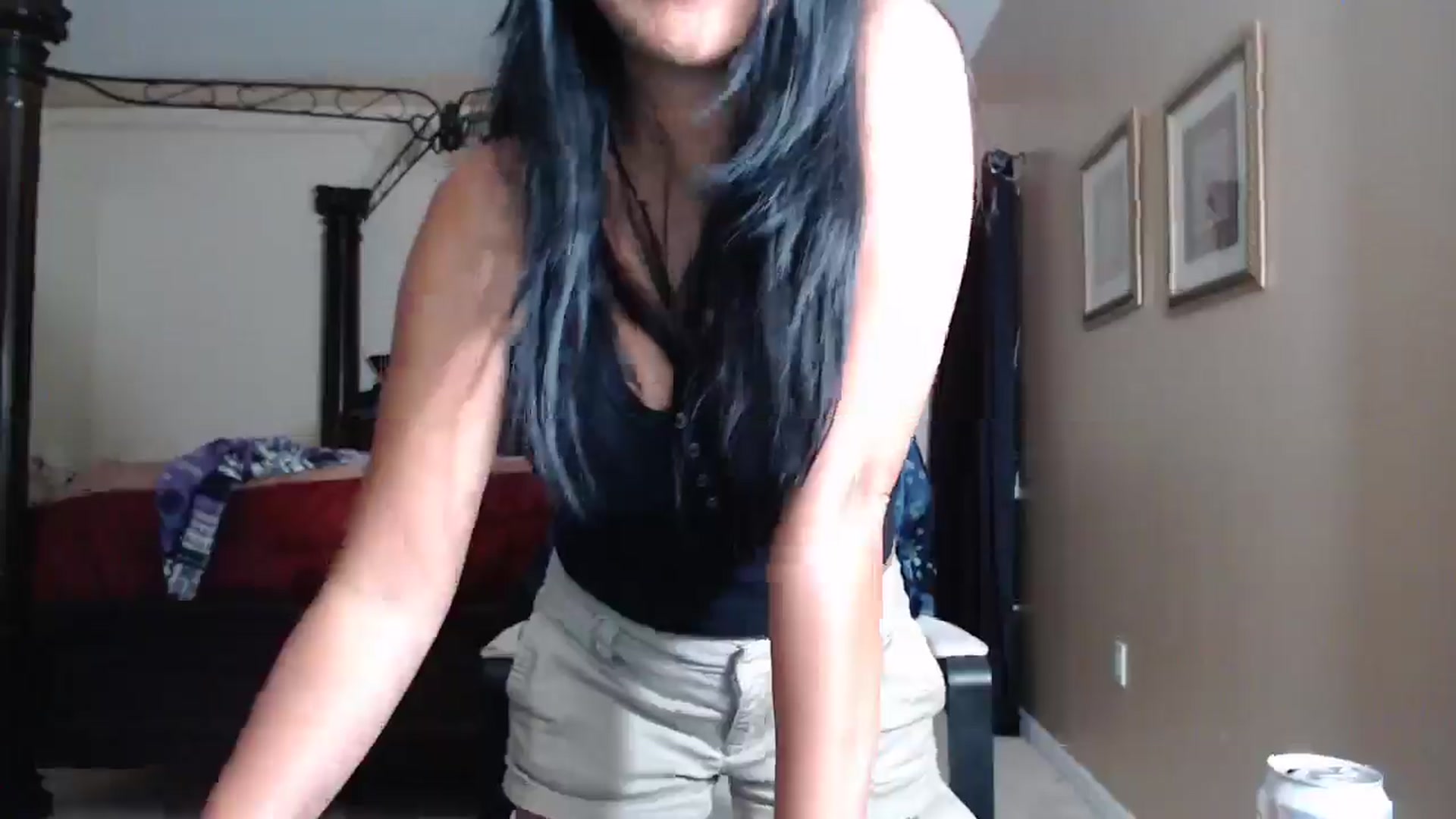 Gallery image thumbnail from Littlekai2030's myfreecams stream on, 04/27/2026, 01:39 image 15 of 20