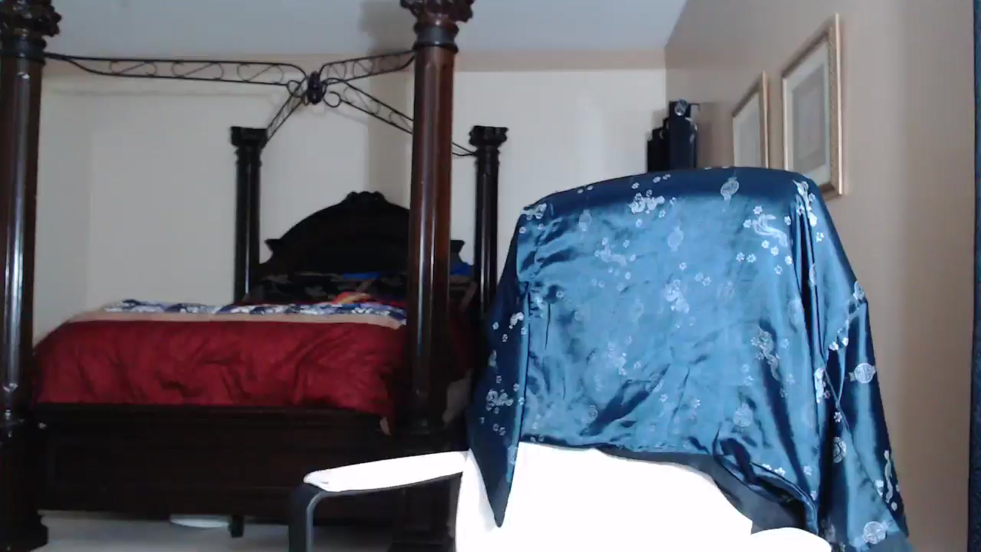 Gallery image thumbnail from Littlekai2030's myfreecams stream on, 05/04/2026, 24:18 image 18 of 20