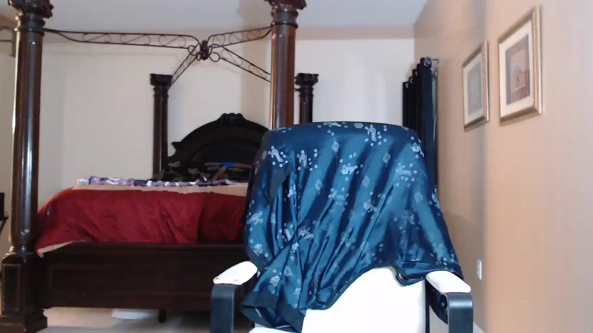 Gallery image thumbnail from Littlekai2030's myfreecams stream on, 05/05/2026, 03:47 image 14 of 20