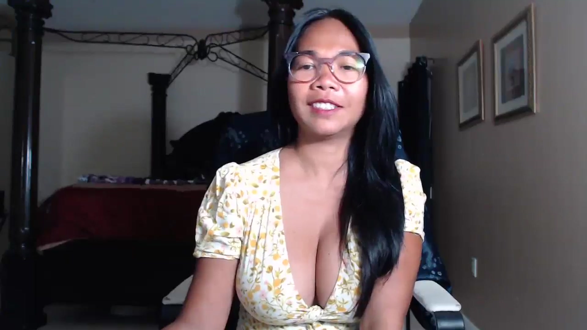 Gallery image thumbnail from Littlekai2030's myfreecams stream on, 05/05/2026, 03:47 image 3 of 20